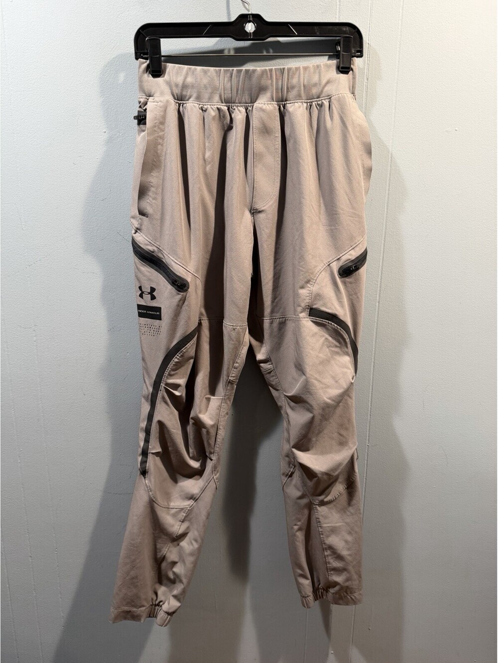 Mens Under Armour Joggers Size Medium Gray Fitted